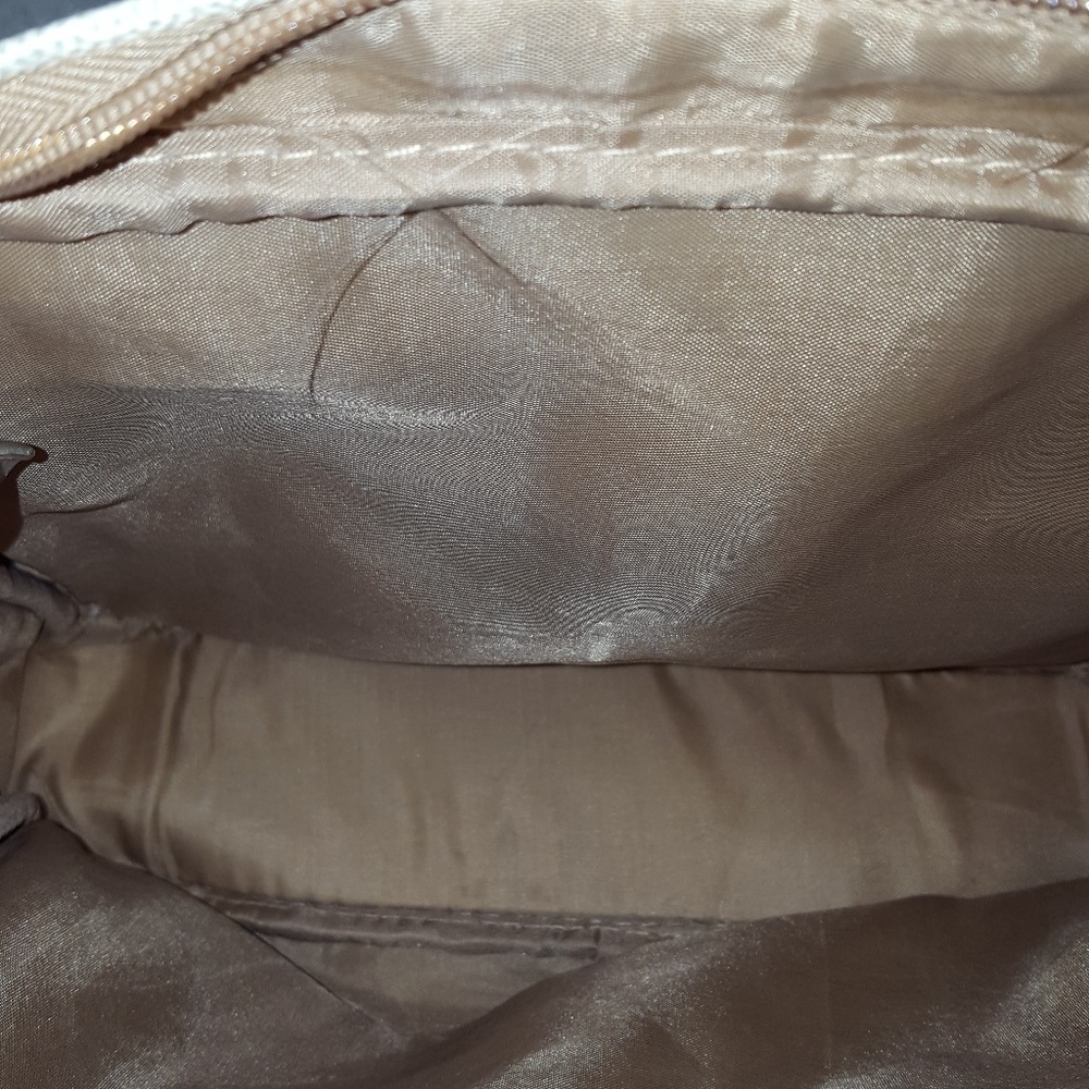 Handbag - Picture 3 of 7